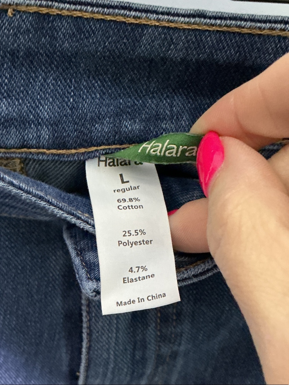 NWOT HALARA Blue Denim Cargo Shorts with Utility Pockets - Picture 4 of 8